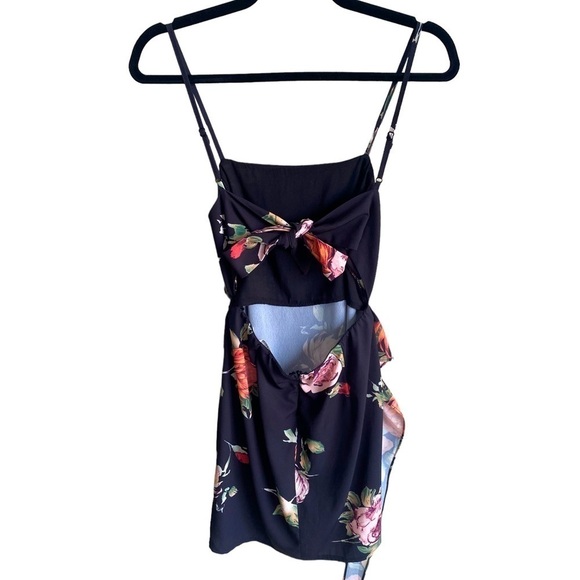 Hello Molly Floral Mini Dress - Picture 5 of 8